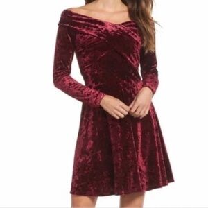 Chelsea28 Burgundy Velvet Long Sleeve Dress